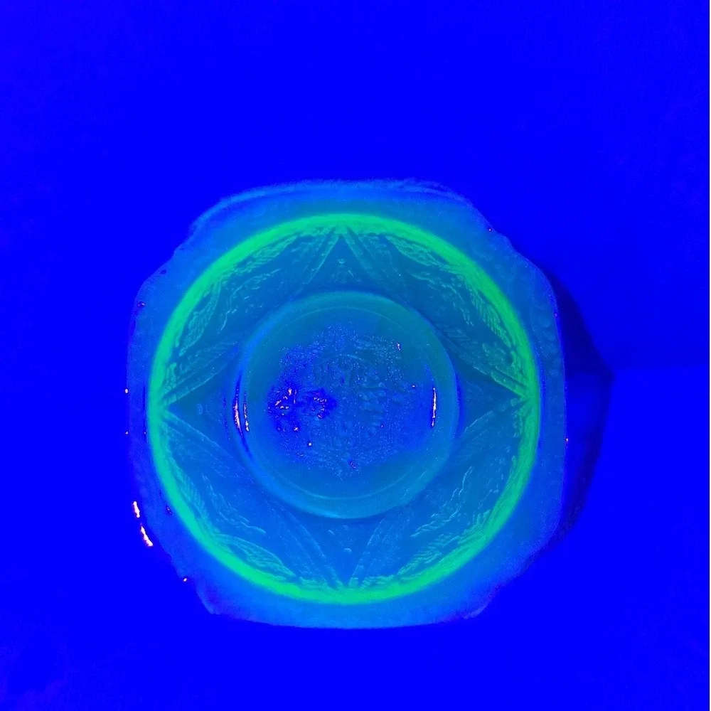 Vintage Federal Madrid Green Uranium Depression Glass 5